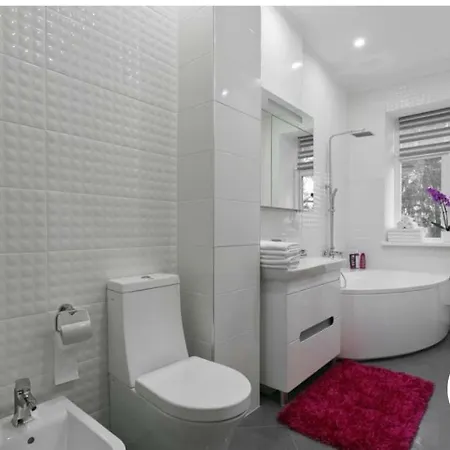 2bedrooms Lux On Karl Marks Str.